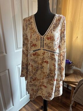 WAYF Women’s Boho Floral Print Lace Detail Neutral Dress Size Large.